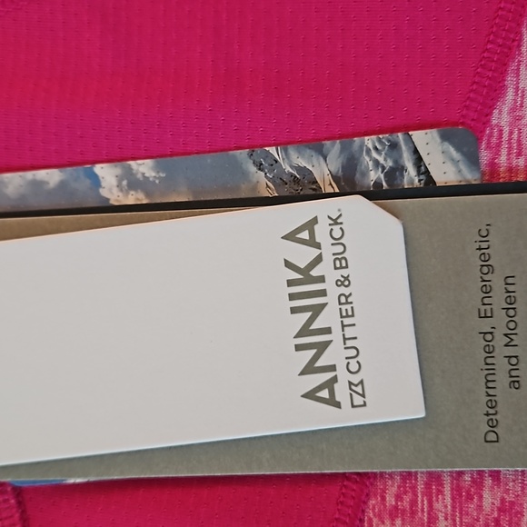 Annika athletic tank top - Picture 6 of 11